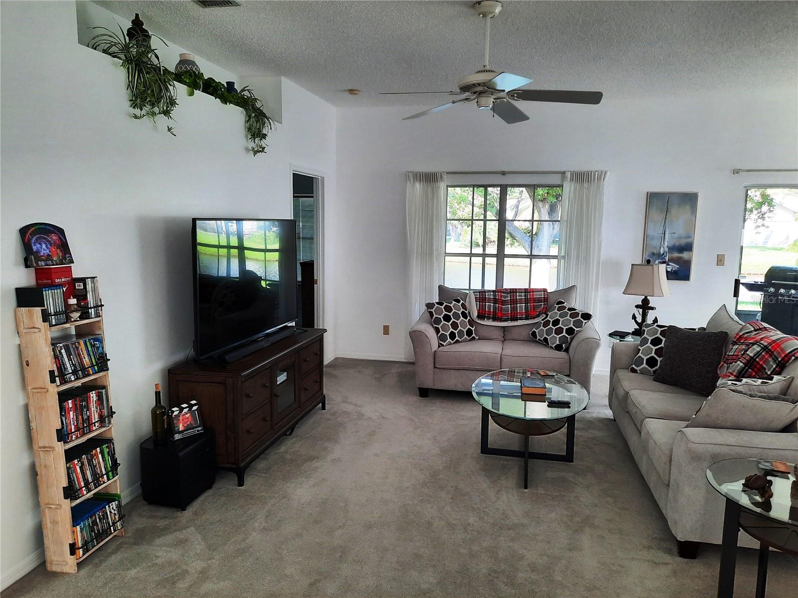 PARKVIEW POINTE SEC 2 - Residential Lease