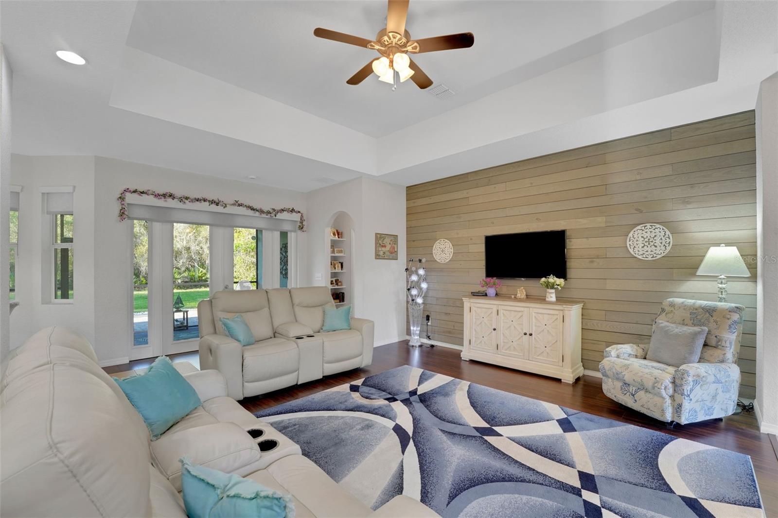 OAKWOOD GOLF CLUB PH 02 - Residential