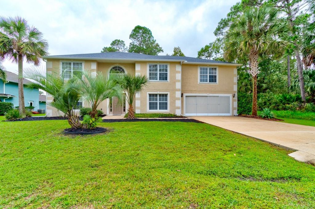 Photo of 3 Porcelli Place, Palm Coast, FL 32164 (MLS # FC313351)