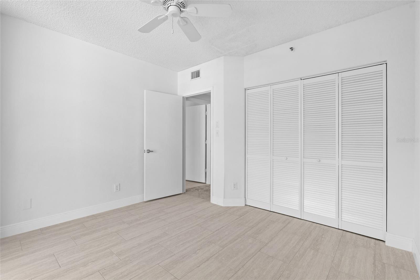 ULTIMAR ONE CONDO - Residential