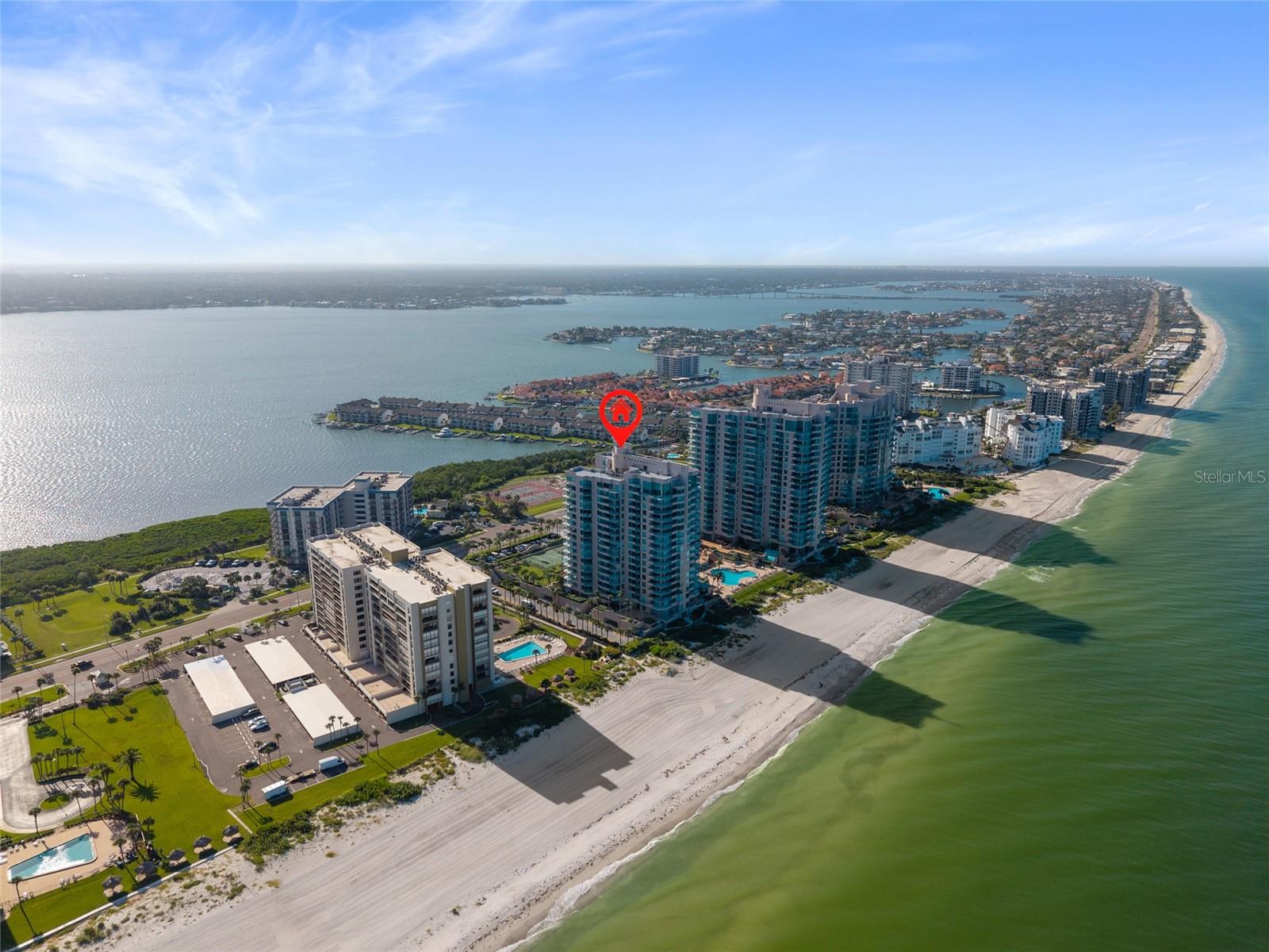 ULTIMAR ONE CONDO - Residential