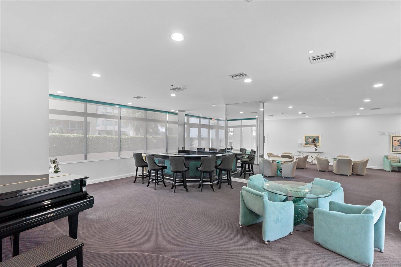 ULTIMAR ONE CONDO - Residential