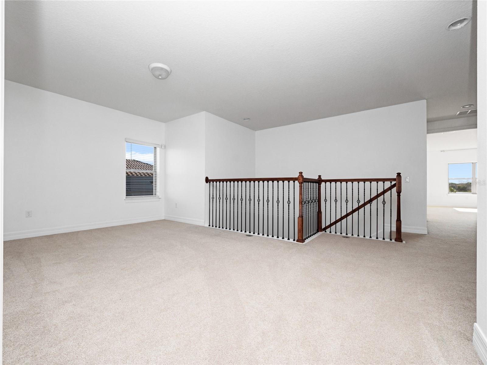 RUBY LK-PH 2 - Residential