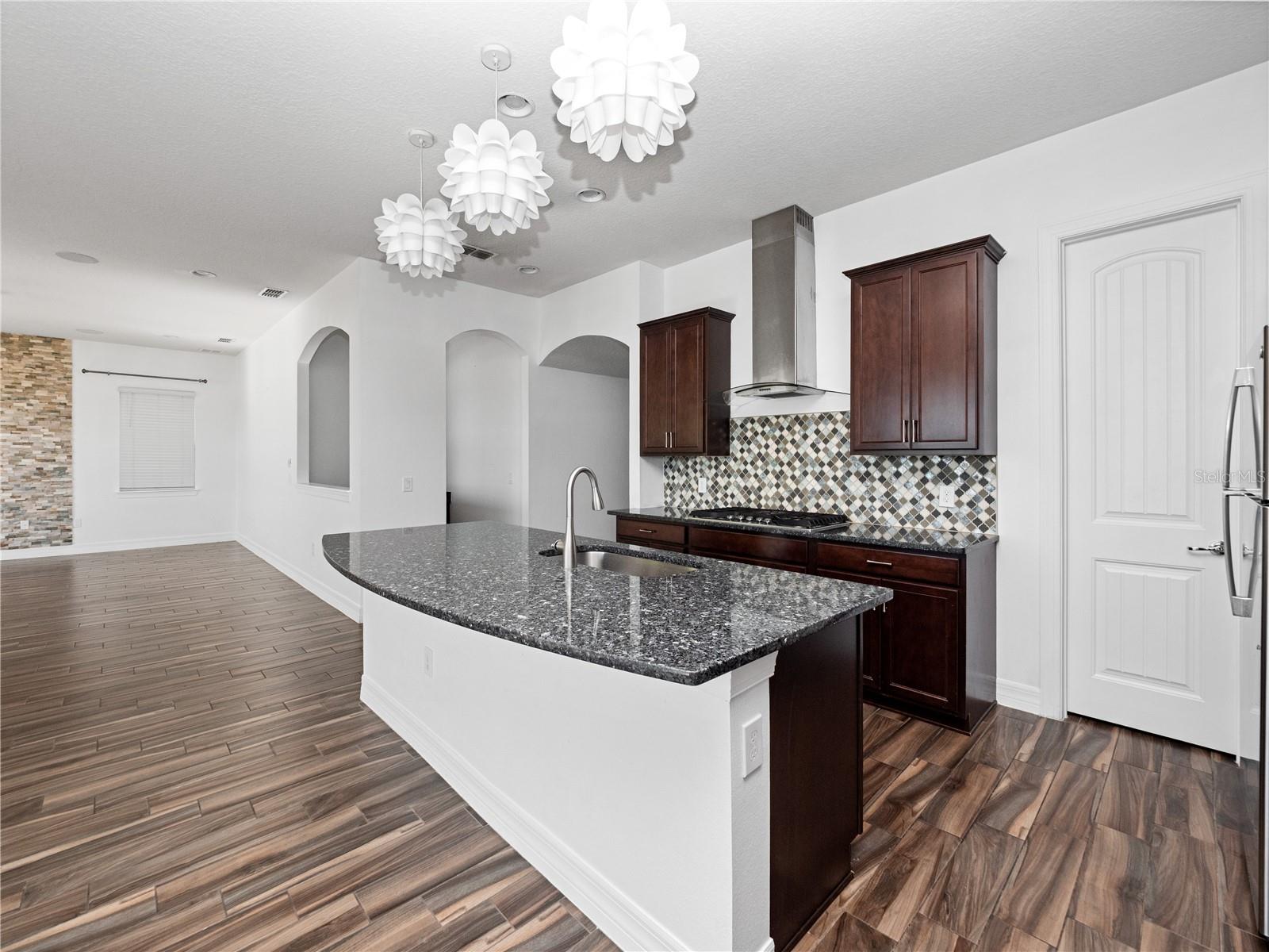 RUBY LK-PH 2 - Residential