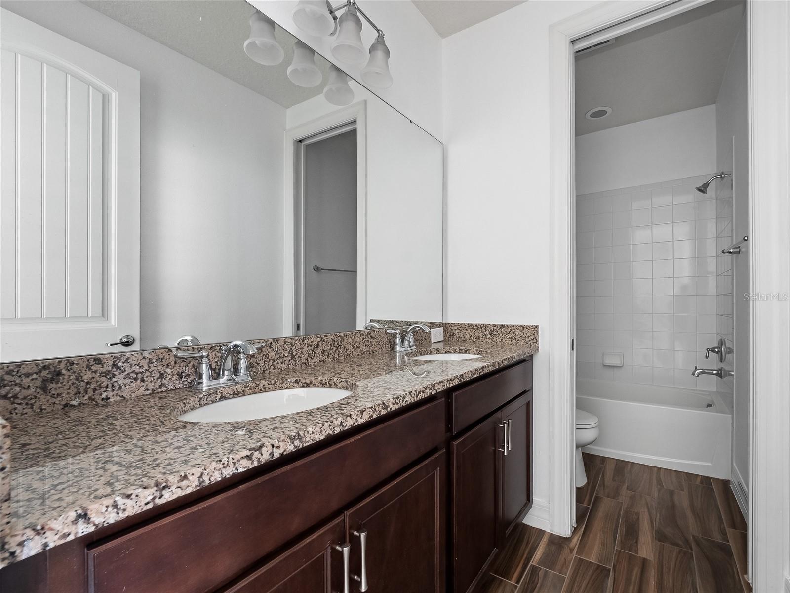 RUBY LK-PH 2 - Residential