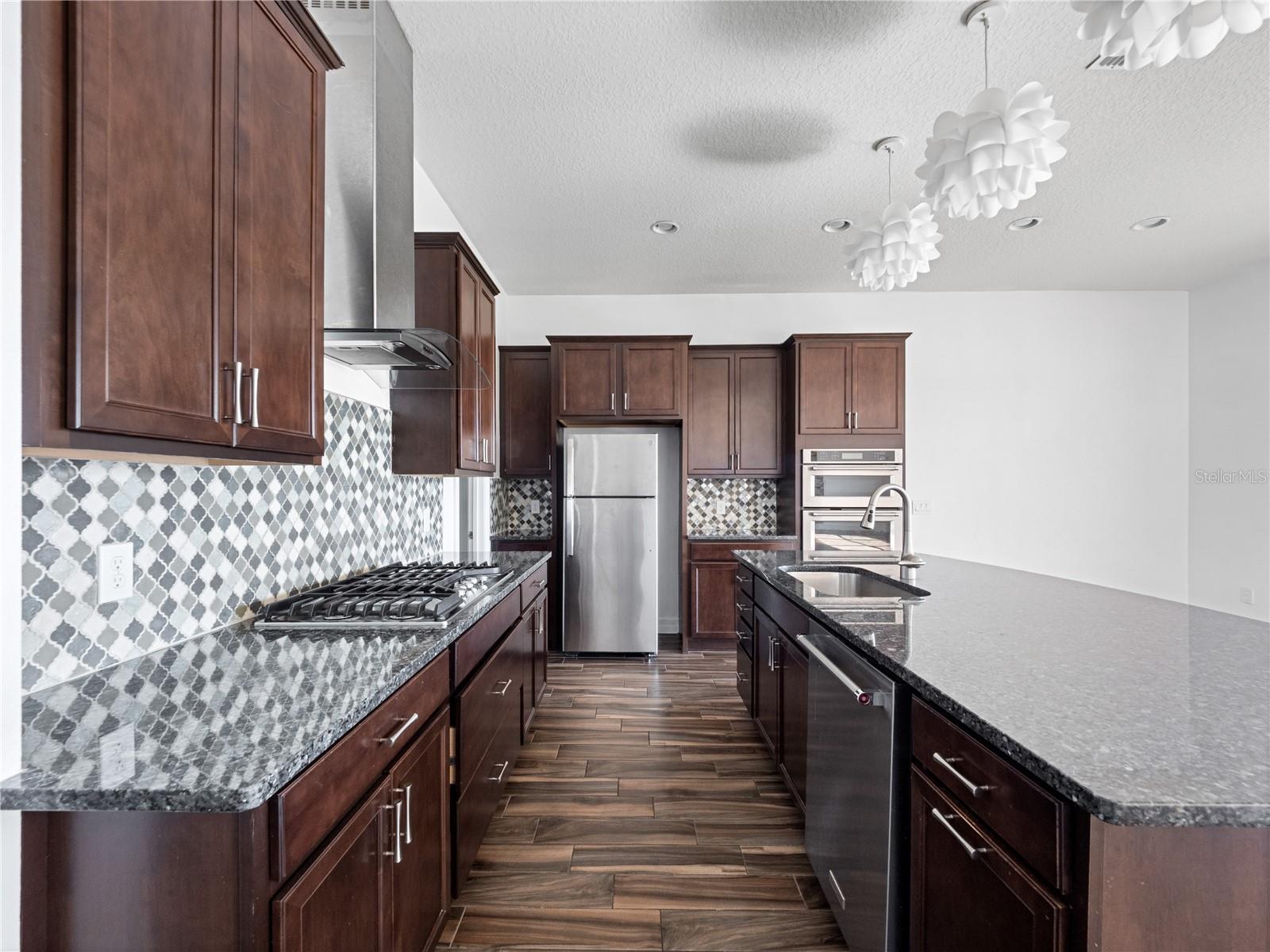 RUBY LK-PH 2 - Residential