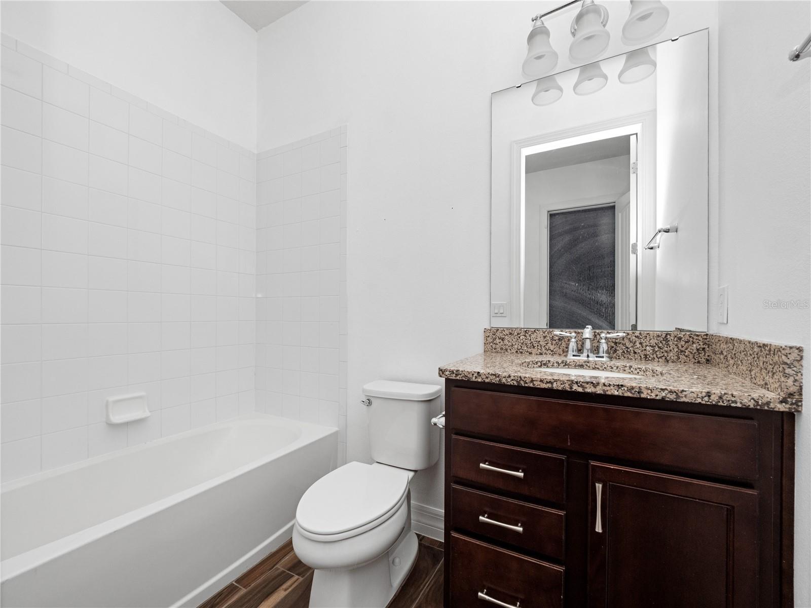 RUBY LK-PH 2 - Residential