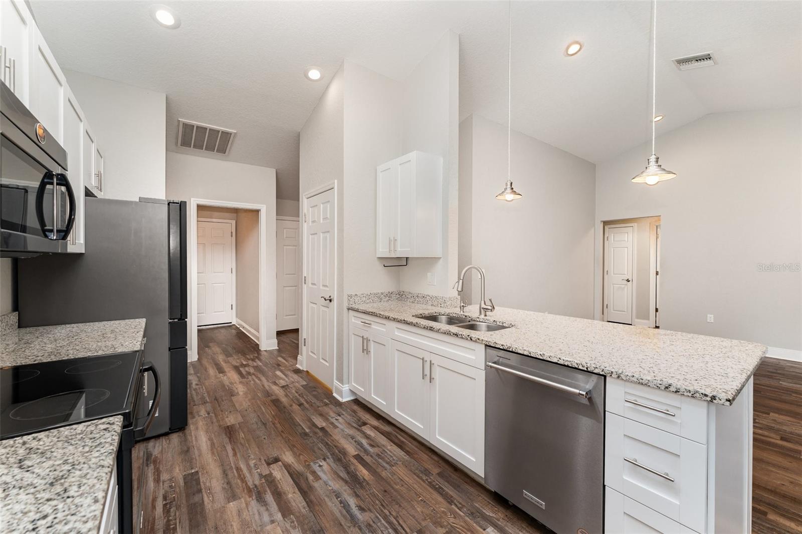 JARVIS HEIGHTS - Residential