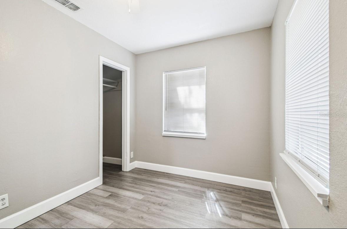 MADISON PARK EAST SUB - Residential