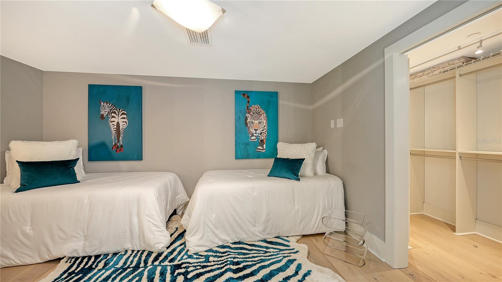 ALINARI - Residential