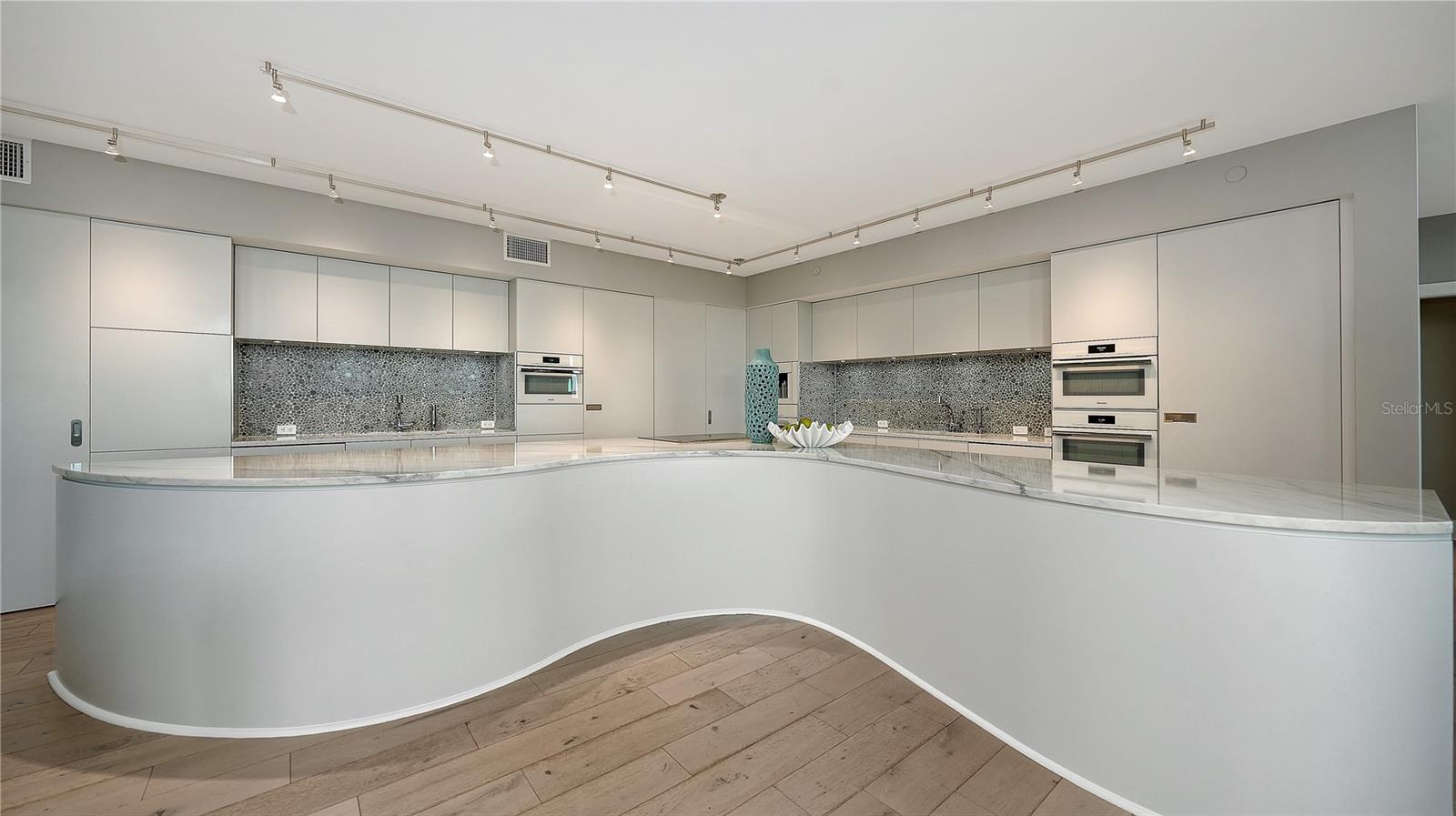 ALINARI - Residential