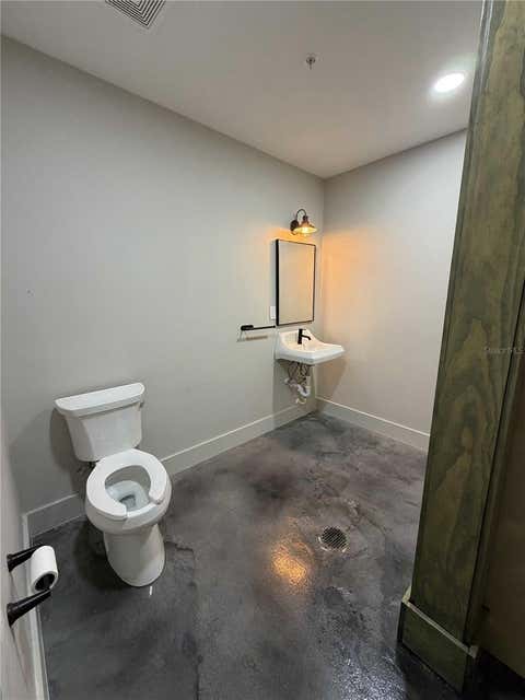 Tiny photo for 235 NE Watula Avenue, Ocala, FL 34470 (MLS # OM725750)