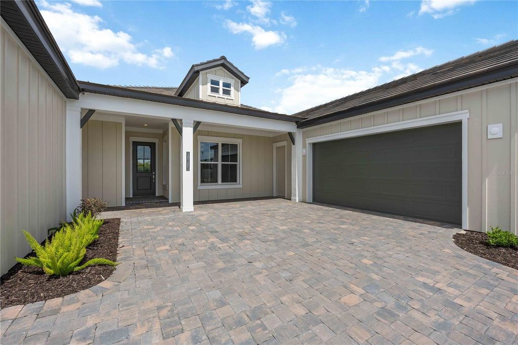 Photo of 18185 Home Run Drive, Venice, FL 34293 (MLS # A4687926)