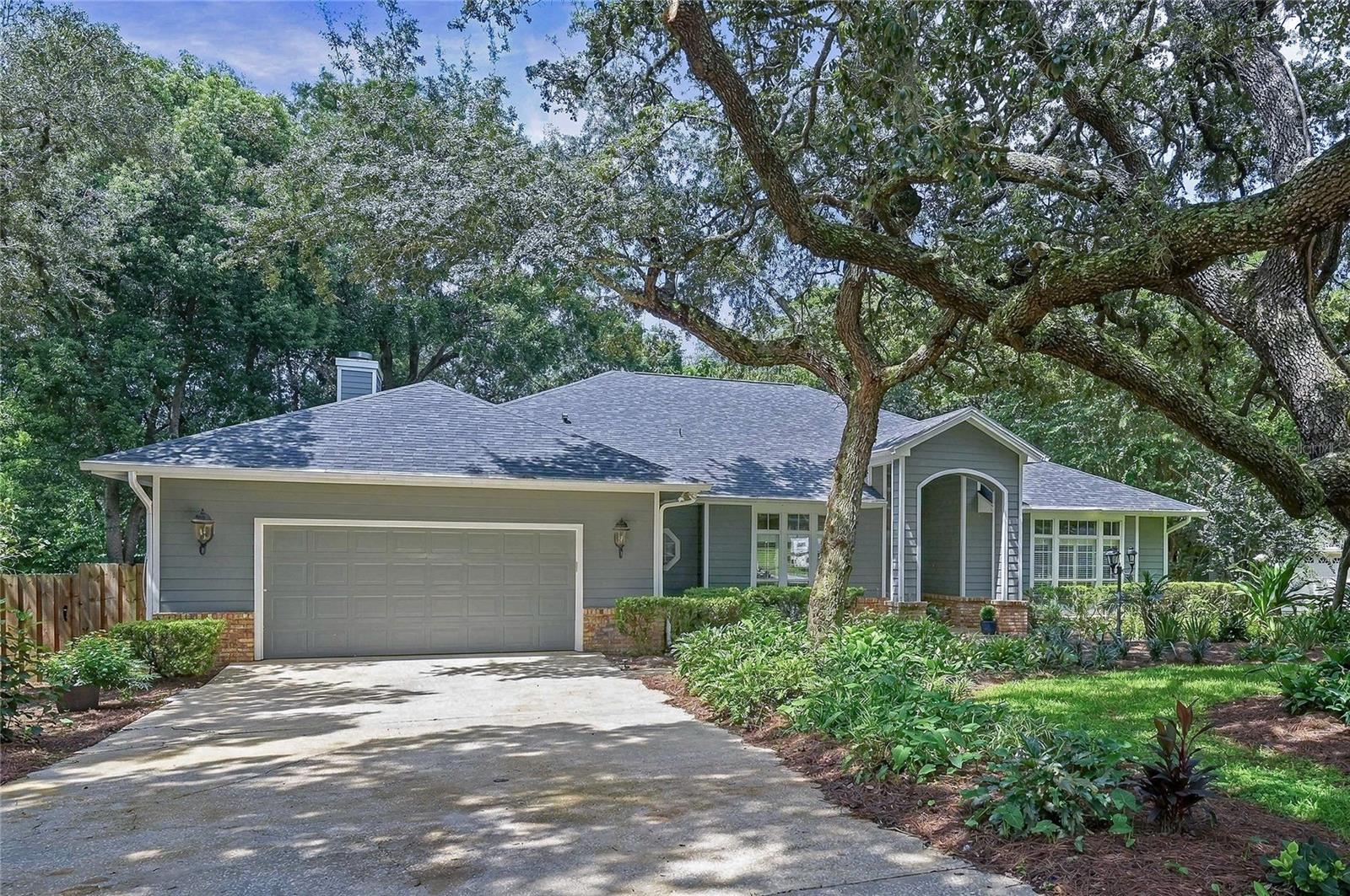 618 CROOKED PINE COURT