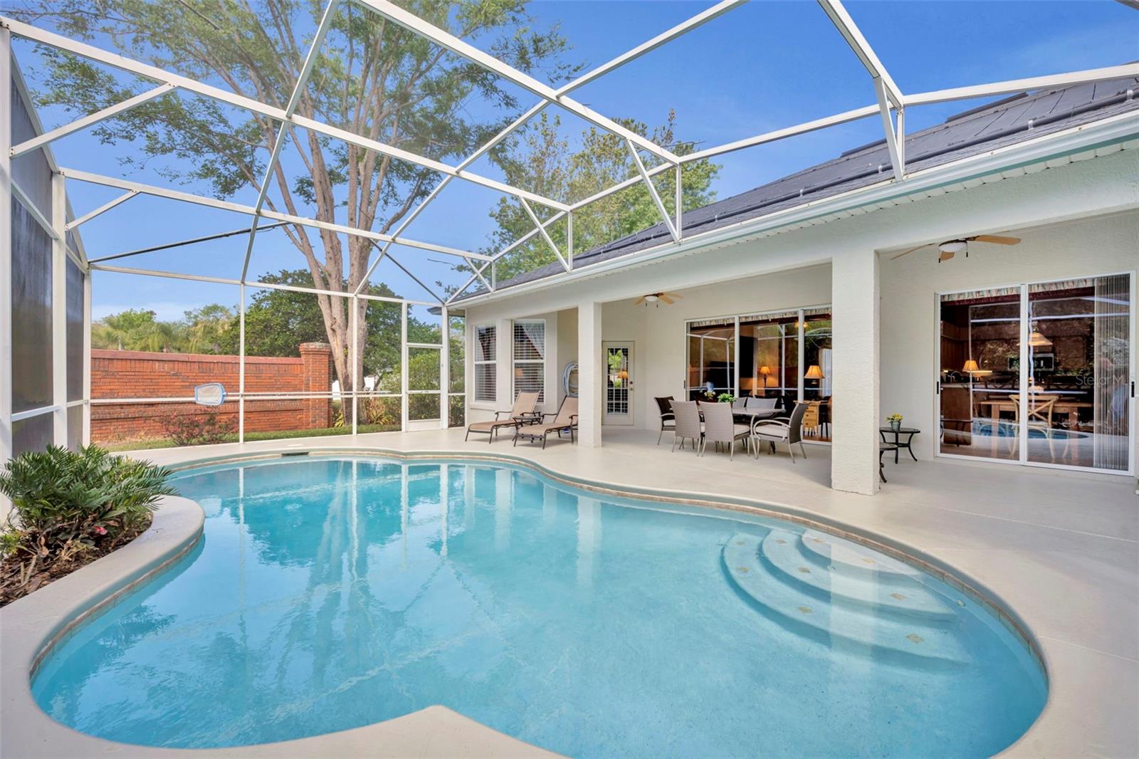 DAVENPORT GLEN - Residential