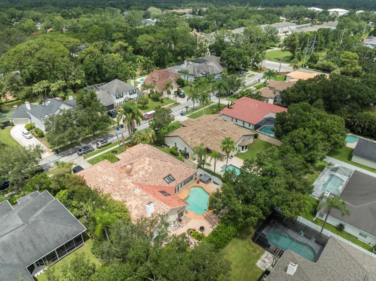 VILLAGE WOOD - Residential