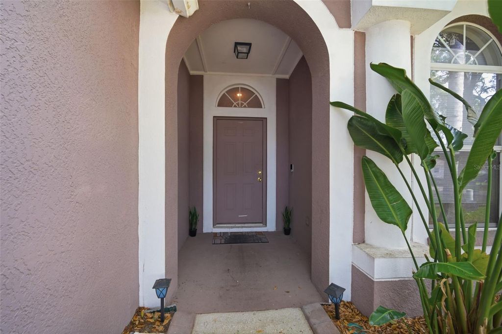 Photo of 4814 Portobello Circle, Valrico, FL 33596 (MLS # TB8487946)