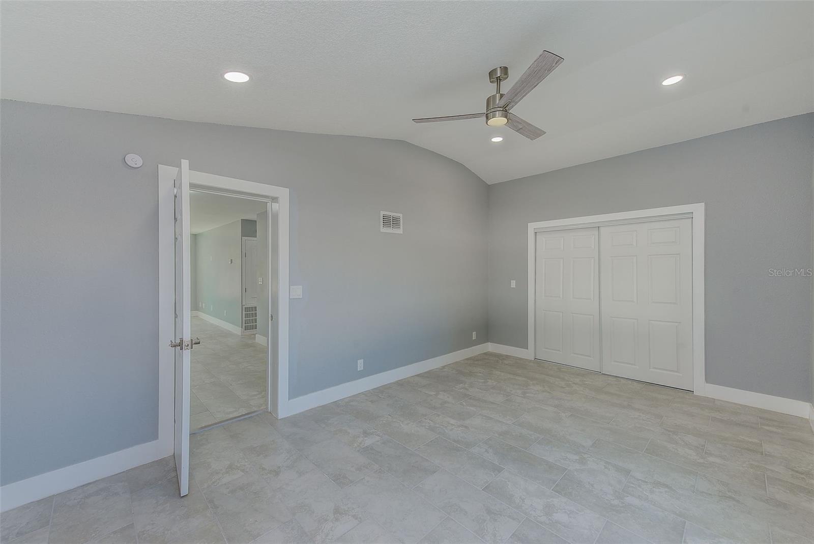 APOLLO BEACH UNIT ONE PT ONE - Residential