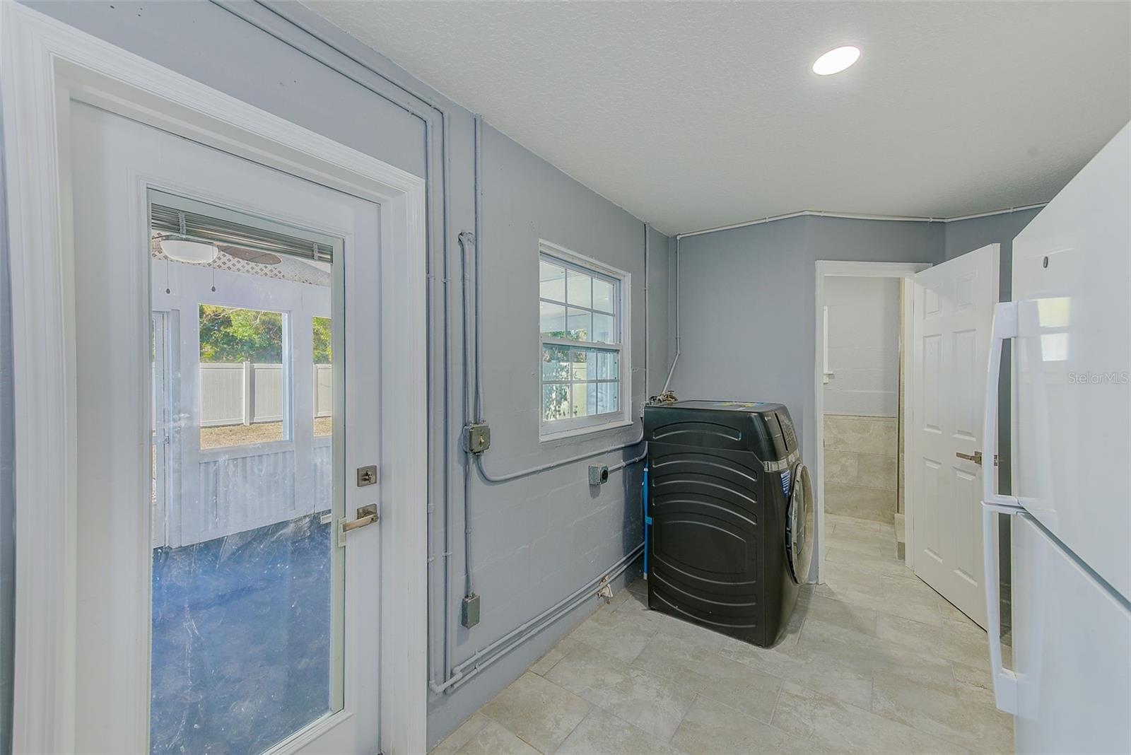 APOLLO BEACH UNIT ONE PT ONE - Residential