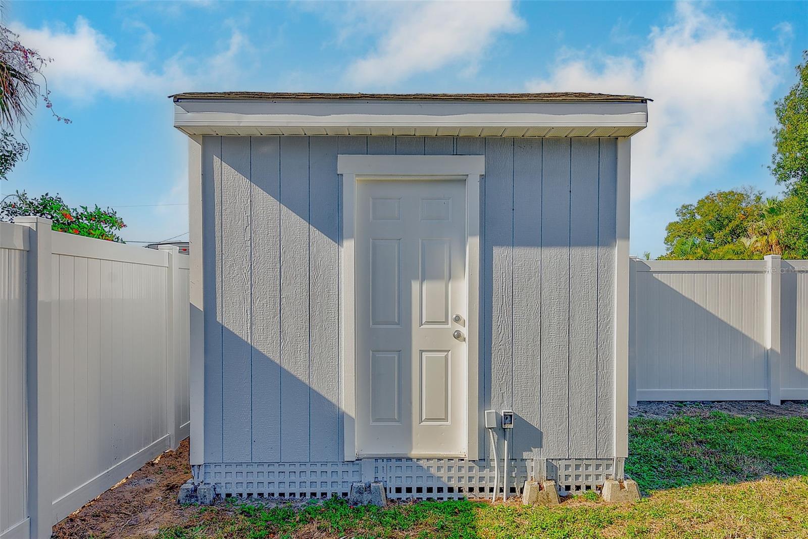 APOLLO BEACH UNIT ONE PT ONE - Residential