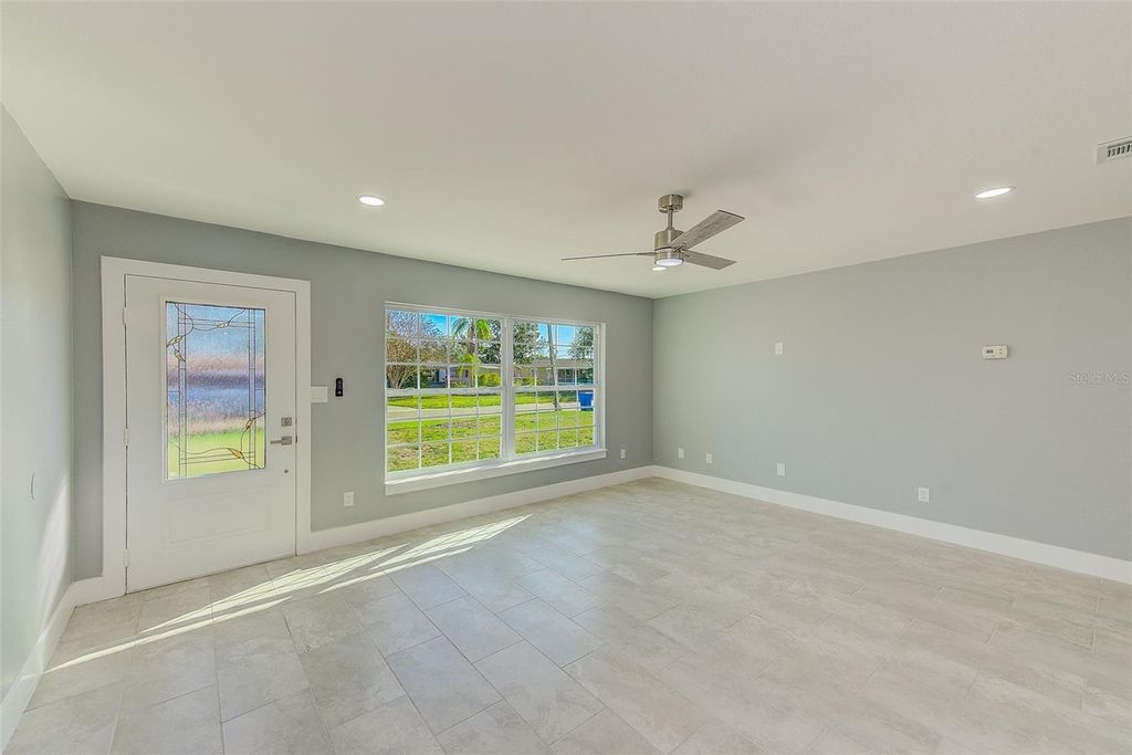 Photo of 6208 Florida Circle E, Apollo Beach, FL 33572 (MLS # TB8458625)