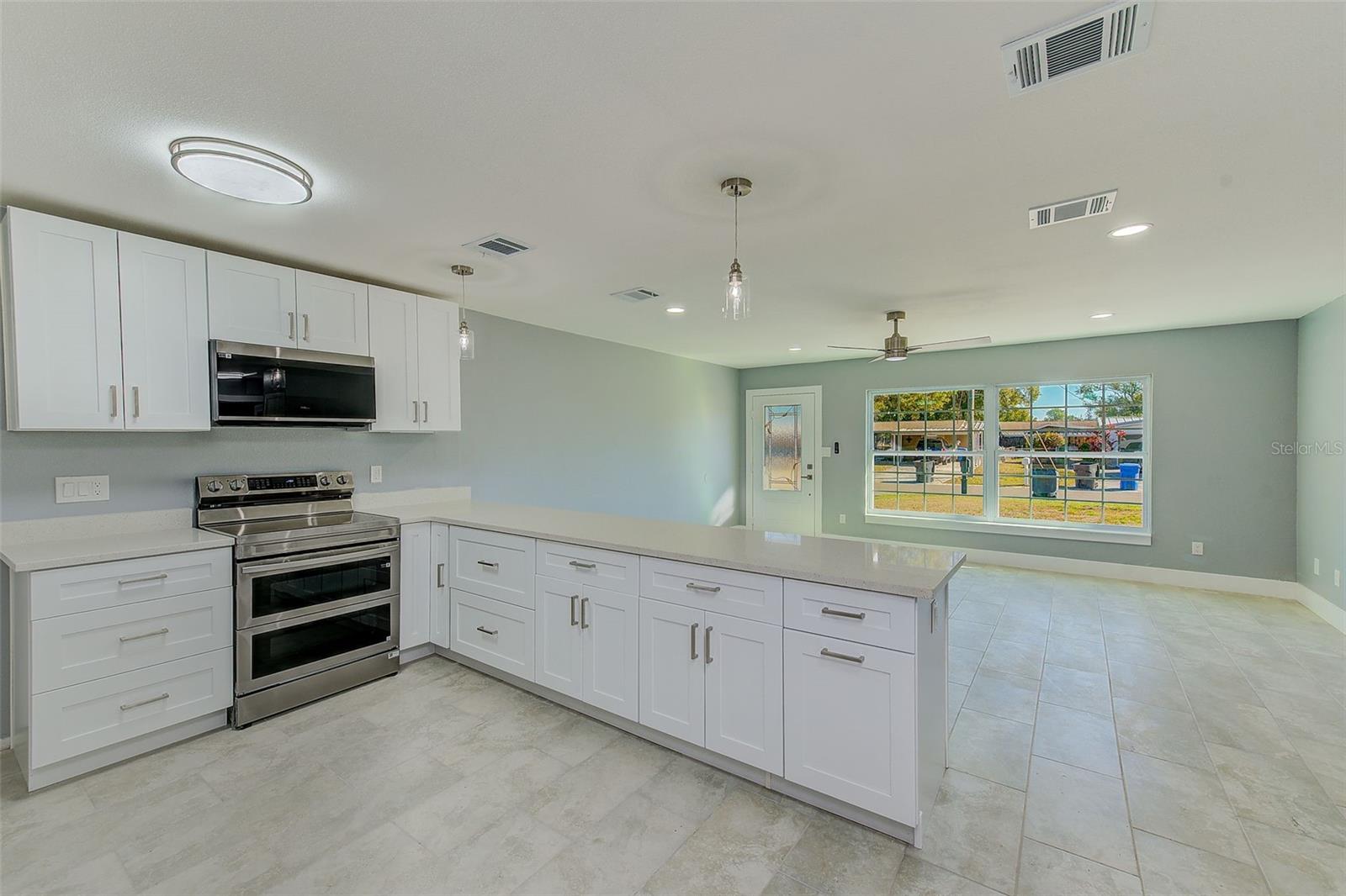 APOLLO BEACH UNIT ONE PT ONE - Residential