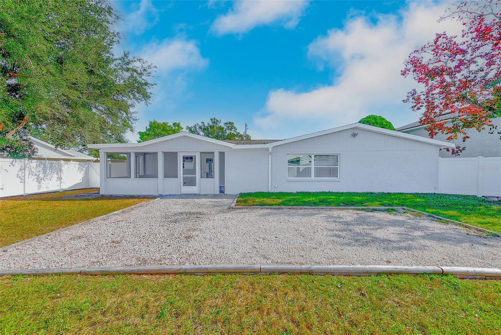 APOLLO BEACH UNIT ONE PT ONE - Residential