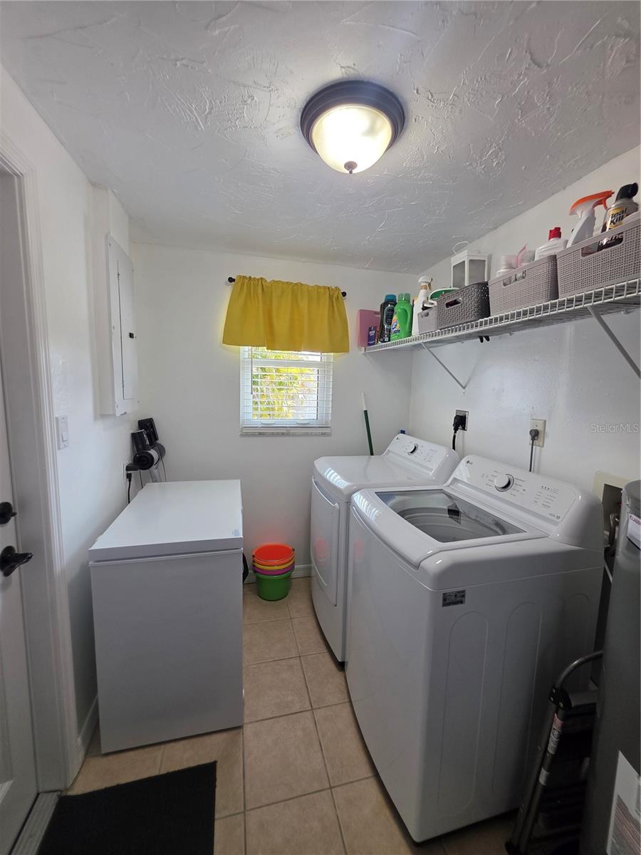 WOODLAND HOMES - Residential