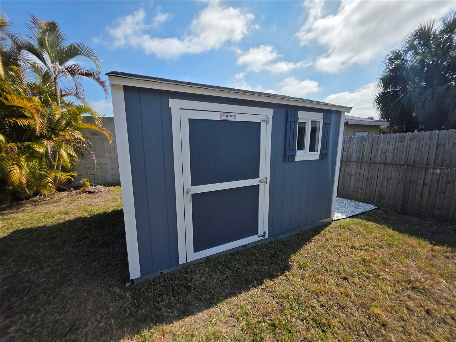 WOODLAND HOMES - Residential