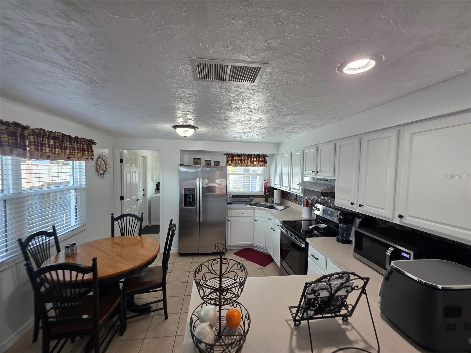 WOODLAND HOMES - Residential