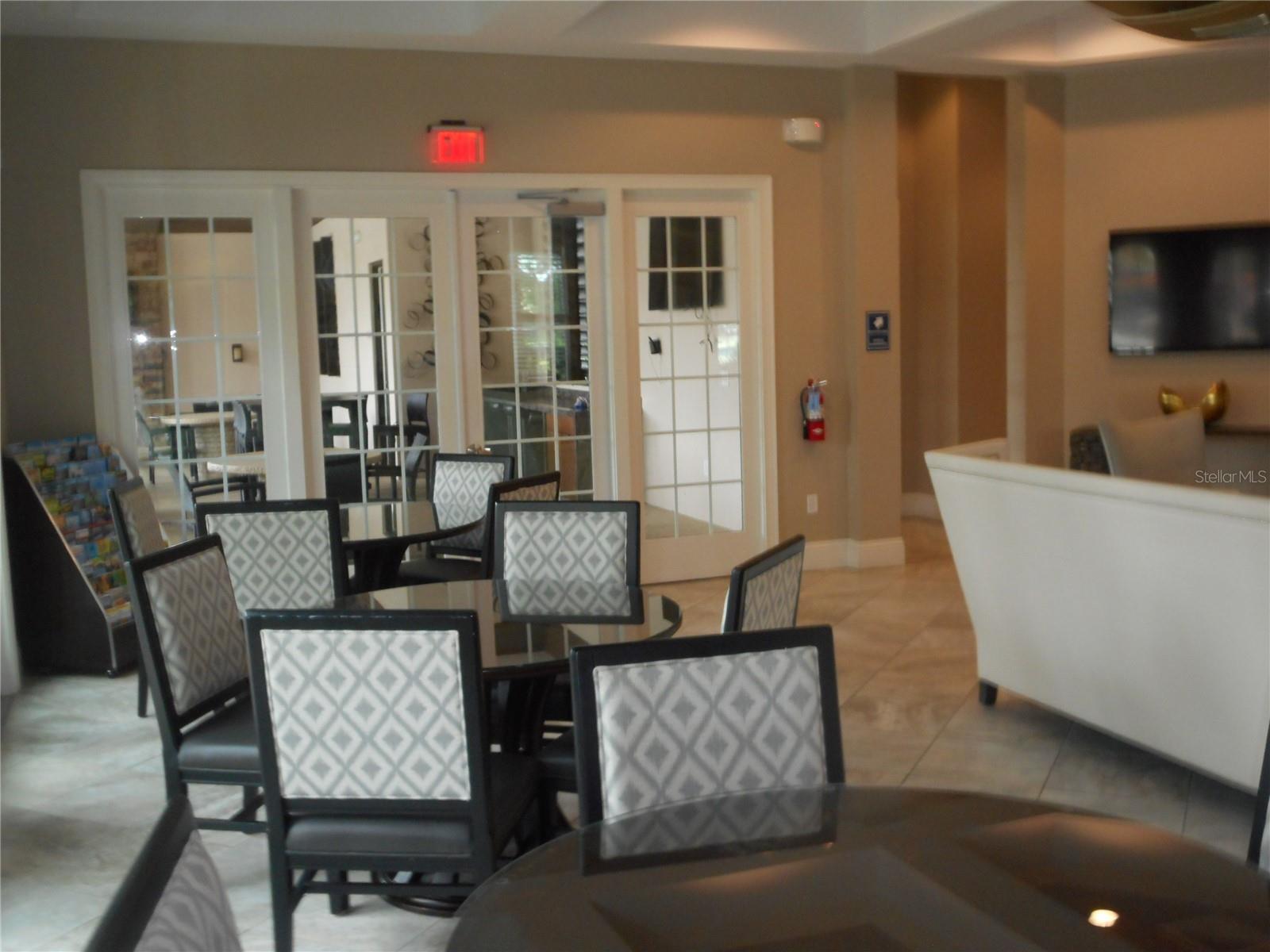 OAKMONT PH 01 - Residential