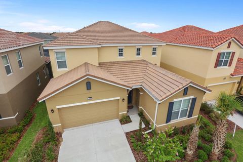 Photo of 5265 Oakbourne Avenue, Davenport, FL 33837 (MLS # S5149811)