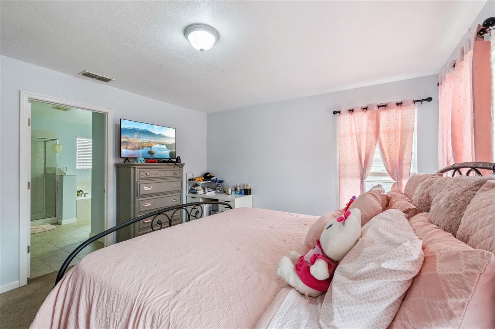 TRAFALGAR VILLAGE PH 2 - Residential