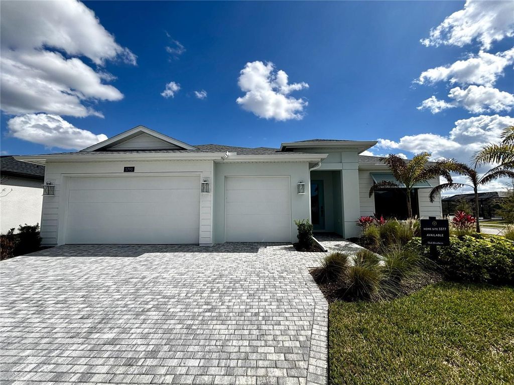 Photo of 5790 Freestone Circle, Apollo Beach, FL 33572 (MLS # A4683630)