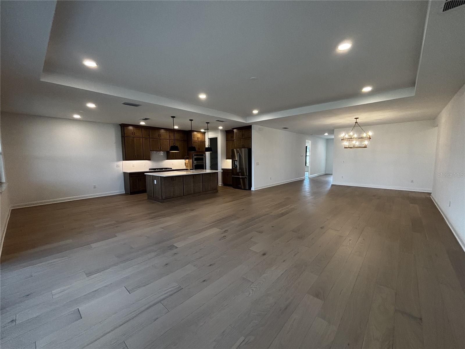 REGENCY AT WATERSET - Residential