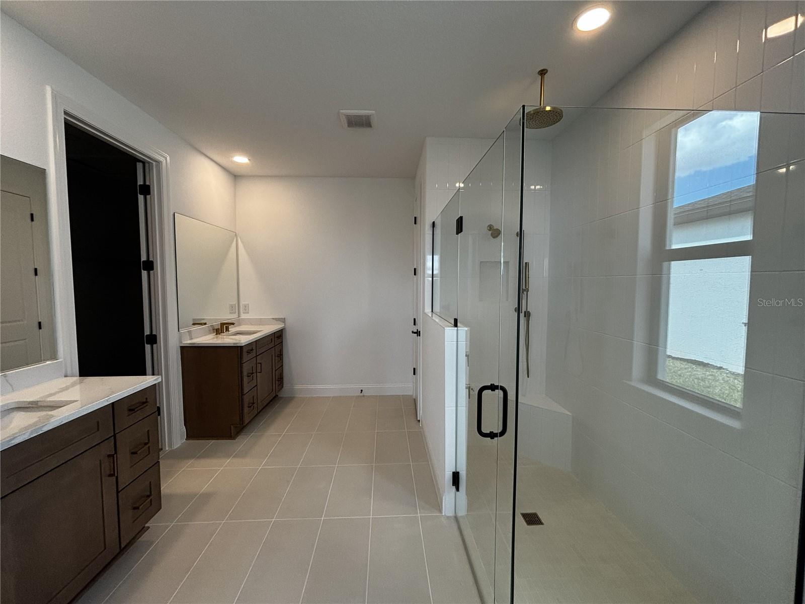 REGENCY AT WATERSET - Residential