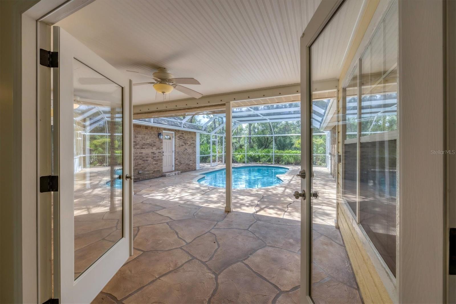 MILL CREEK PH I - Residential