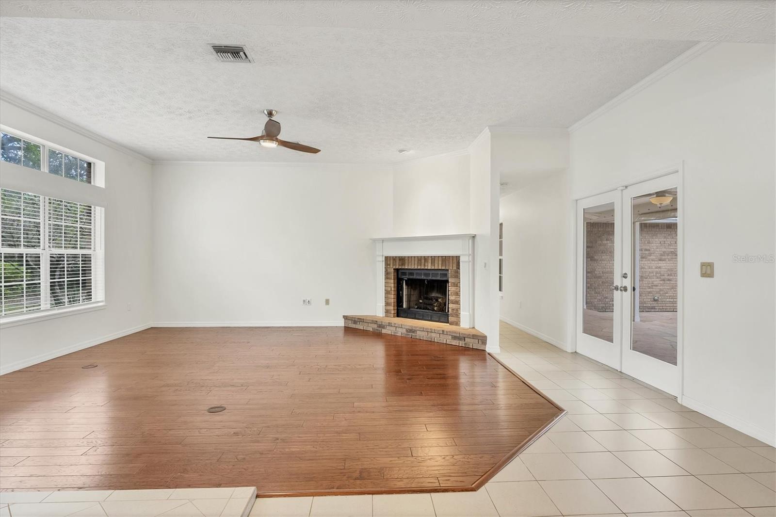 MILL CREEK PH I - Residential