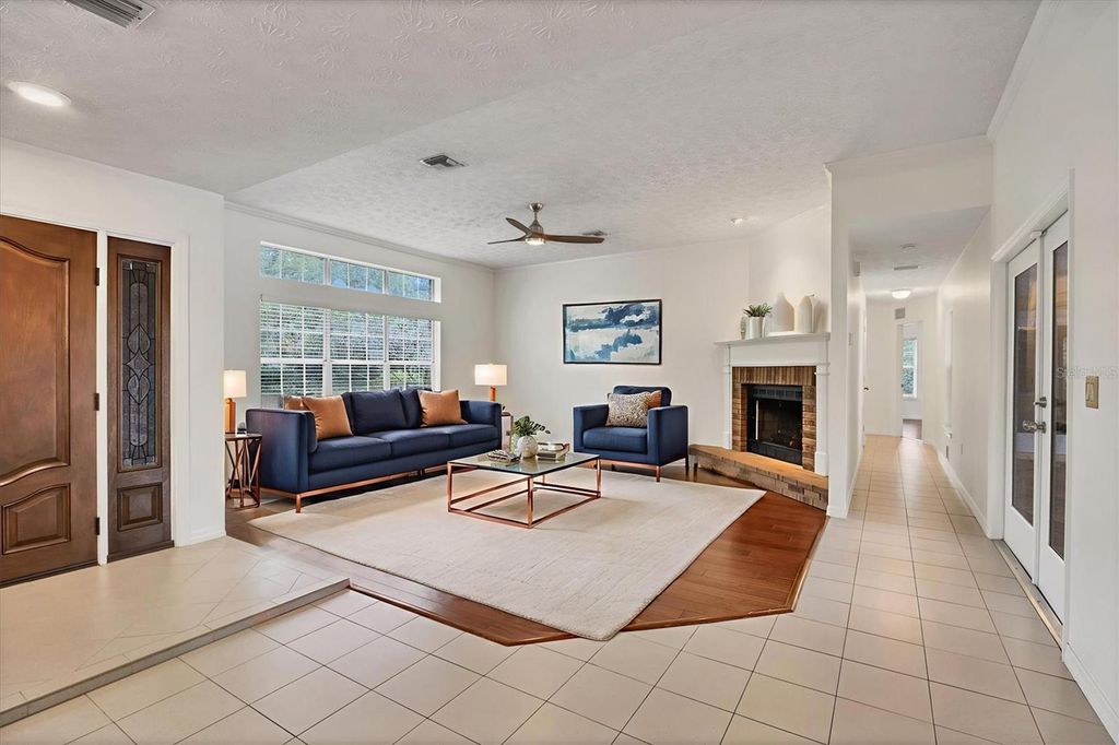 Photo of 1102 134th Street E, Bradenton, FL 34212 (MLS # A4668562)