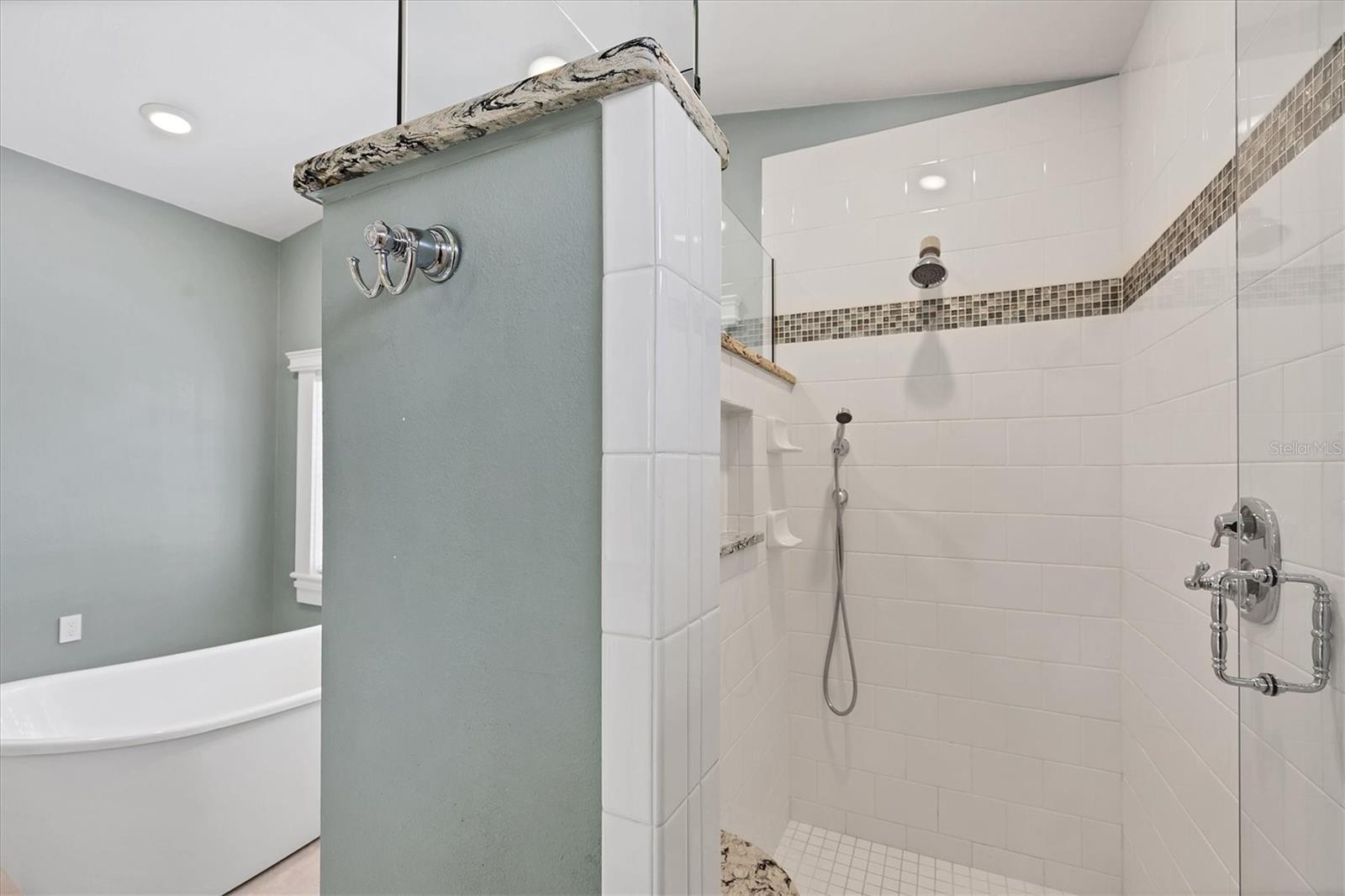 MILL CREEK PH I - Residential