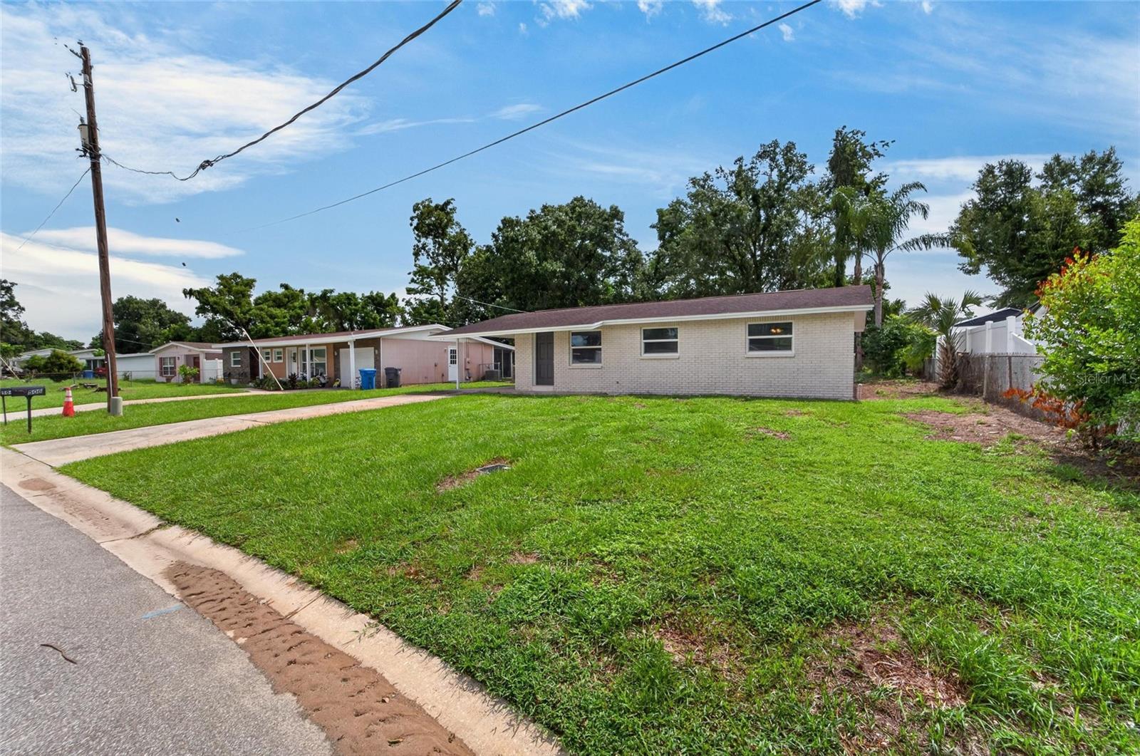 506 SHAMROCK ROAD
