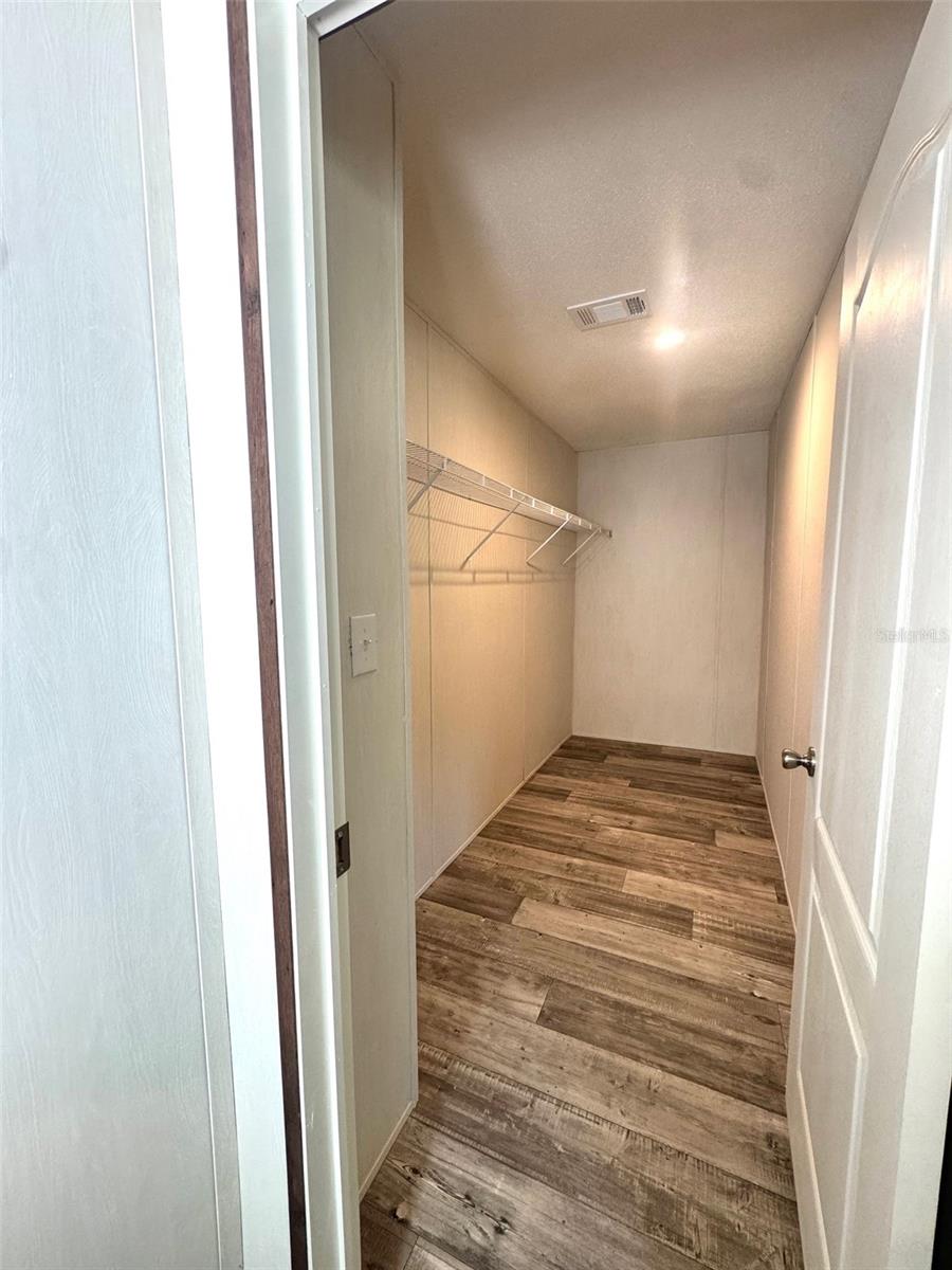 CLEARWATER LAKE ESTATES - Residential