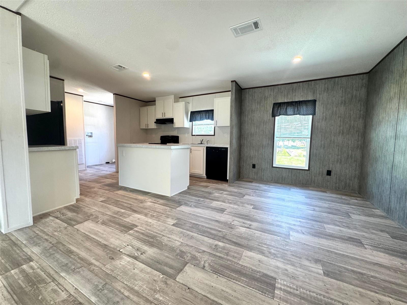 CLEARWATER LAKE ESTATES - Residential