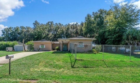 Photo of 10 Emerald Run, Ocala, FL 34472 (MLS # OM734453)