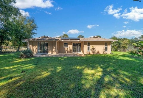 Tiny photo for 10 Emerald Run, Ocala, FL 34472 (MLS # OM734453)