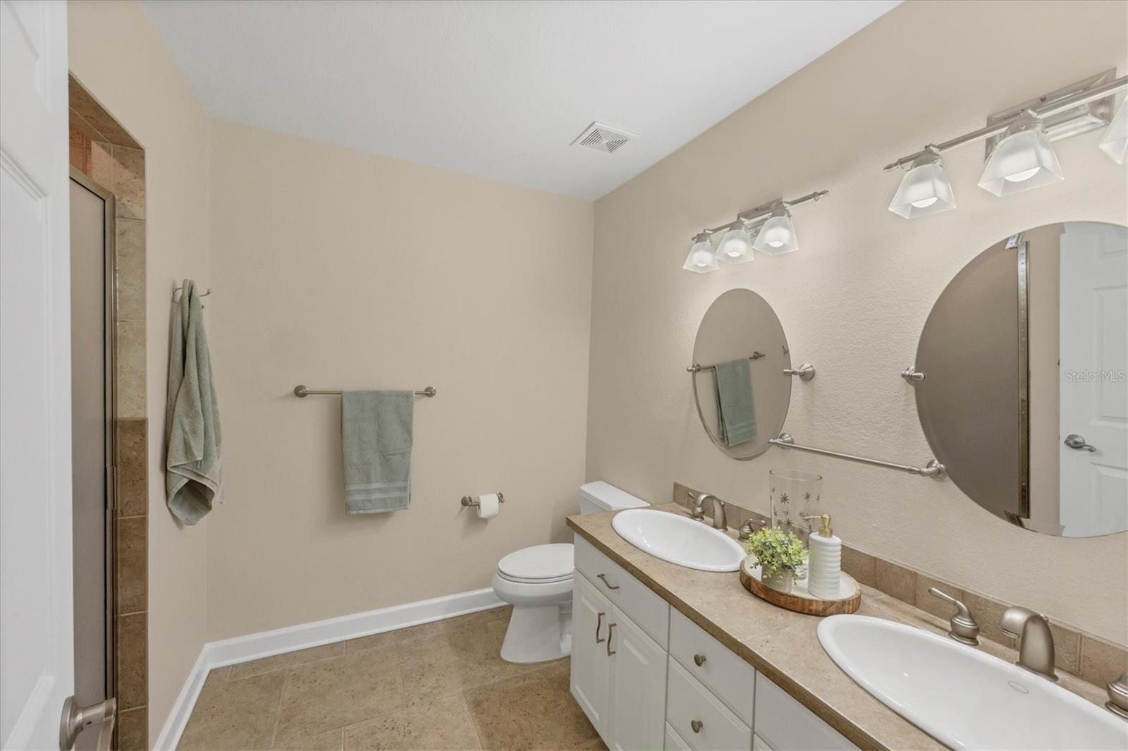 LESLEE HEIGHTS SUB SEC 2 - Residential