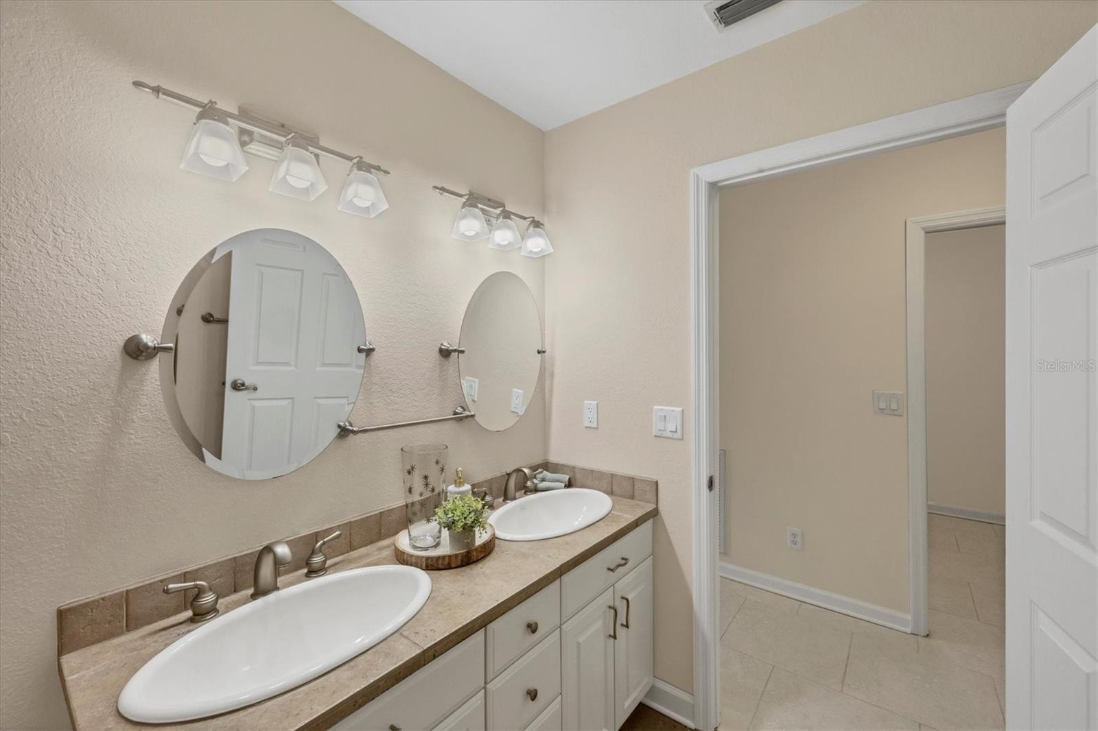 LESLEE HEIGHTS SUB SEC 2 - Residential