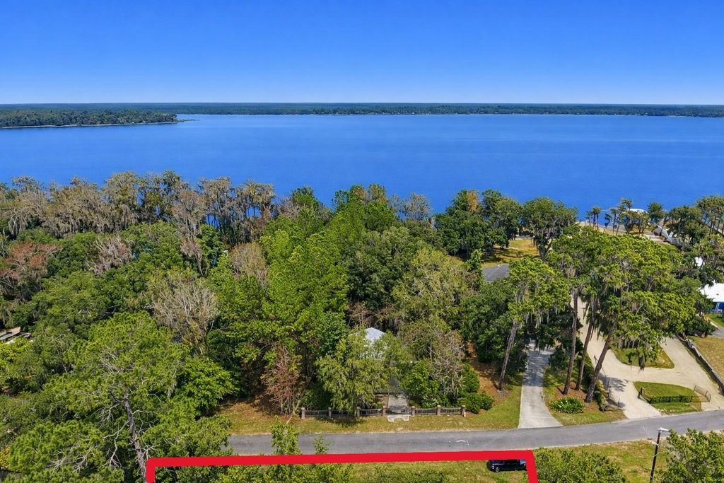 Photo of 21103 NE 117th Avenue, Waldo, FL 32694 (MLS # GC536588)