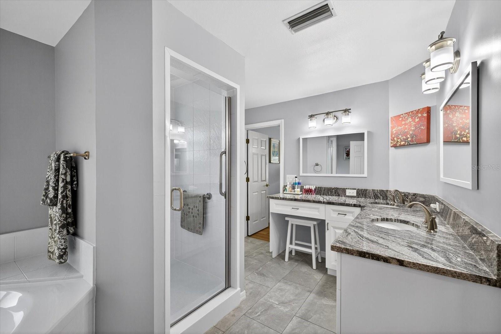 GLENBROOK WEST - Residential