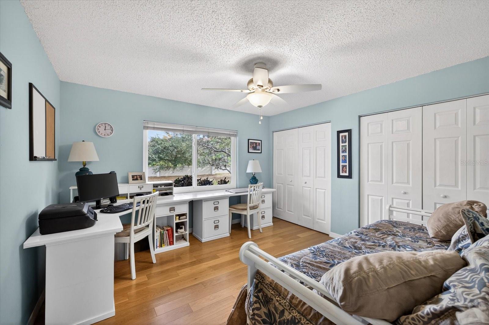 GLENBROOK WEST - Residential